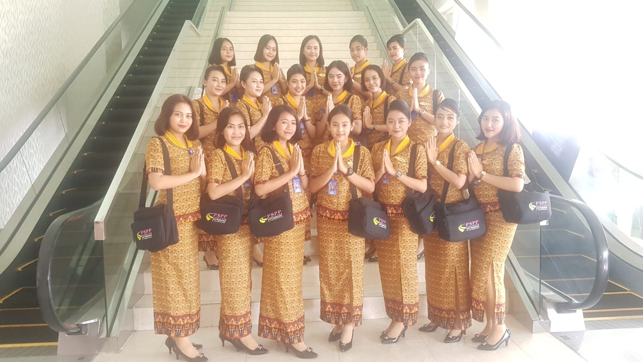 berapa lama sekolah pramugari